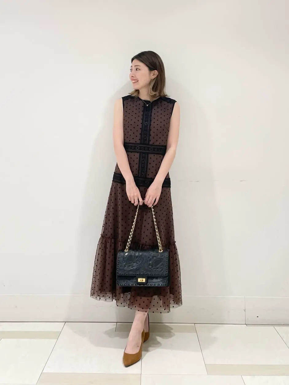 GRACE CONTINENTAL minami コーディネート画像