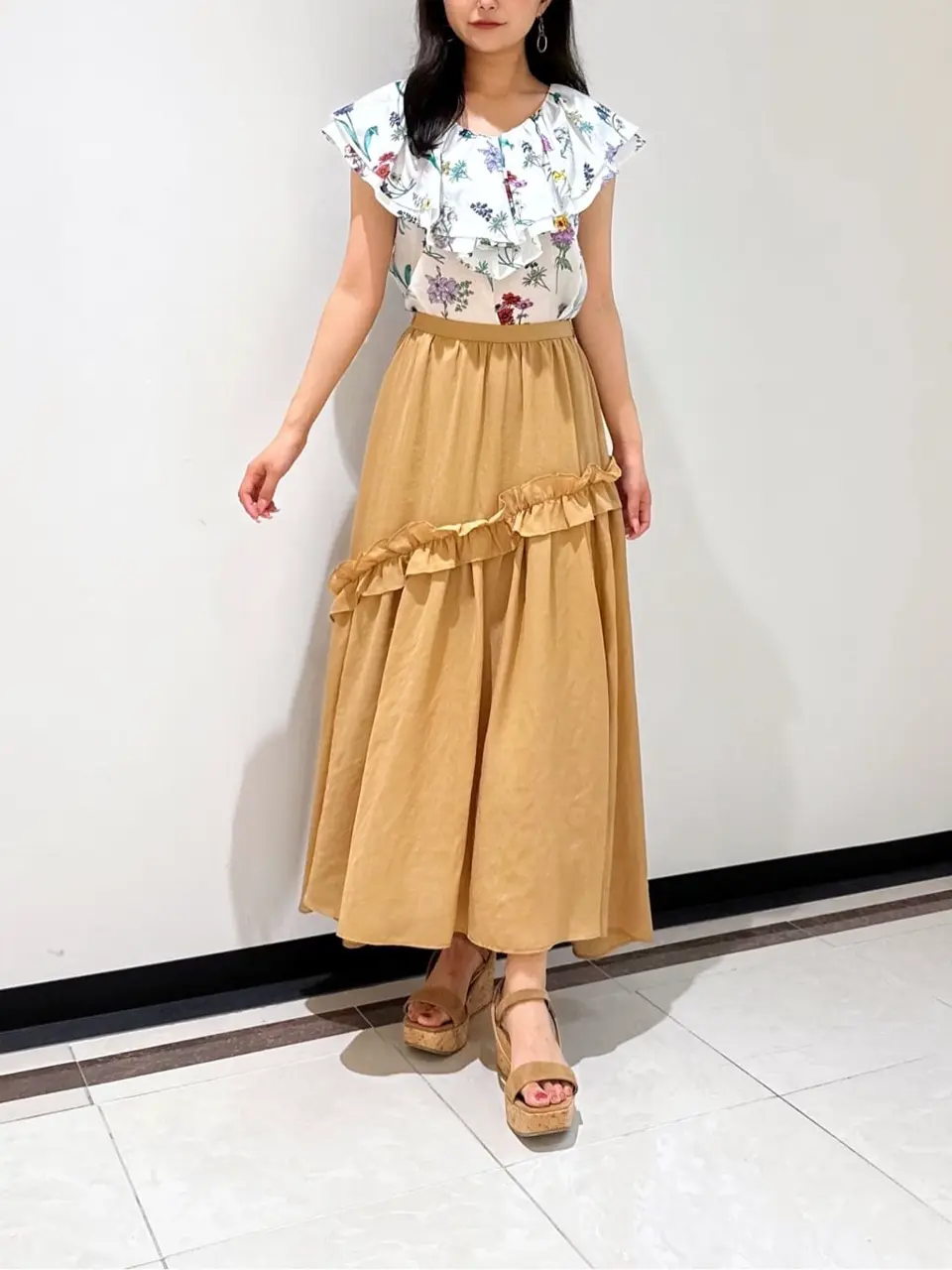 GRACE CONTINENTAL MORITA AI コーディネート画像