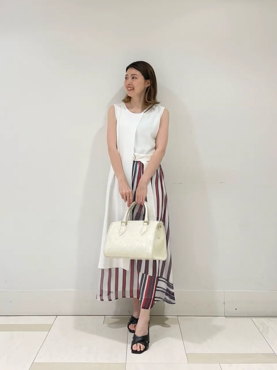 GRACE CONTINENTAL minami コーディネート画像