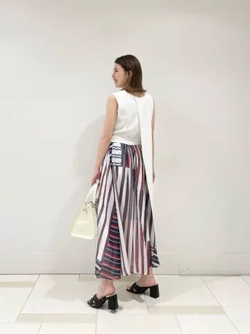 GRACE CONTINENTAL minami コーディネート画像