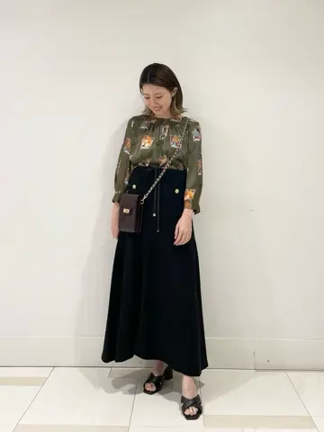 GRACE CONTINENTAL minami コーディネート画像