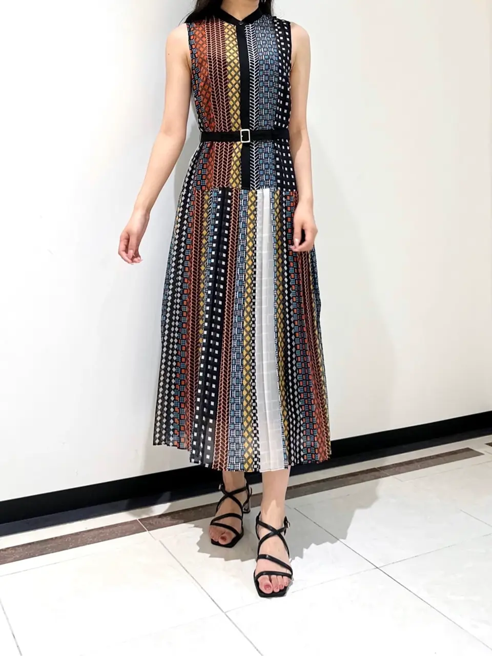 GRACE CONTINENTAL MORITA AI コーディネート画像