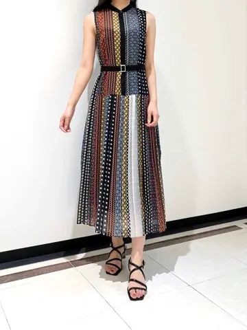 GRACE CONTINENTAL MORITA AI コーディネート画像