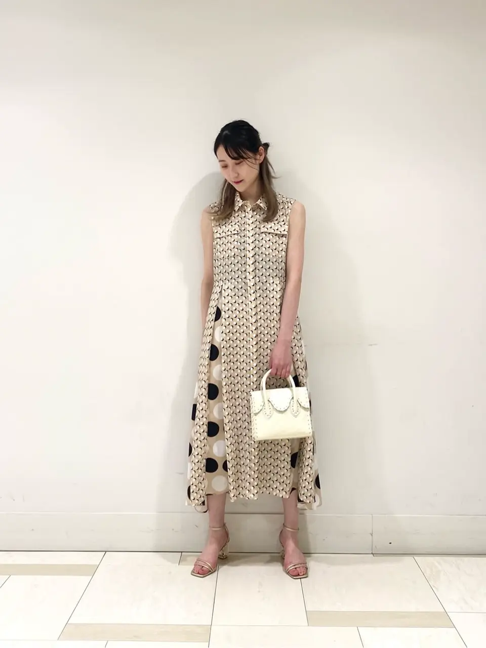 GRACE CONTINENTAL sa-ya コーディネート画像