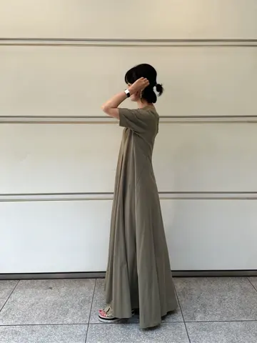 GRACE CONTINENTAL 尾田亜沙美 コーディネート画像