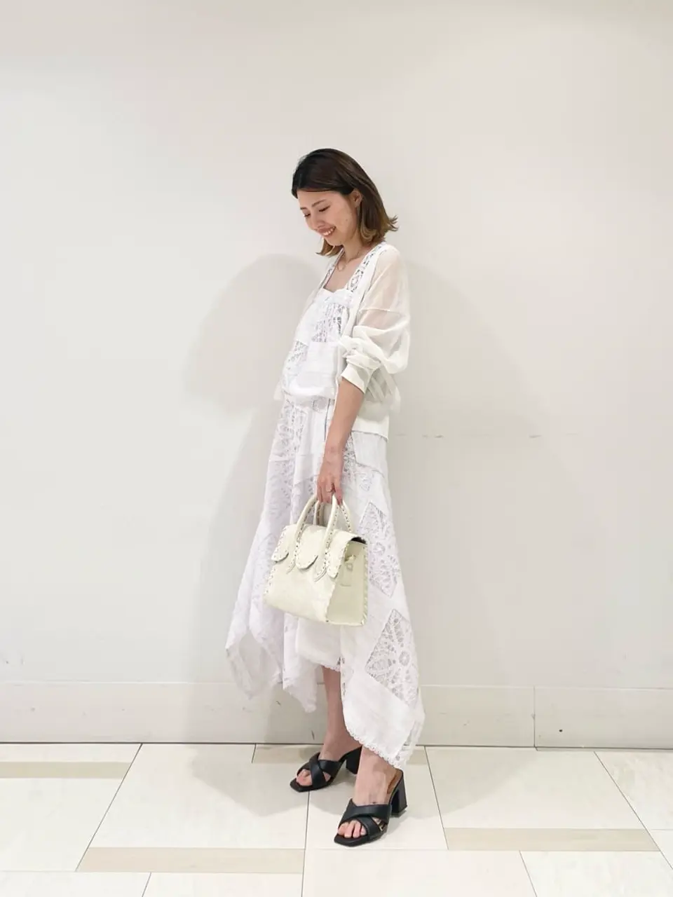 GRACE CONTINENTAL minami コーディネート画像