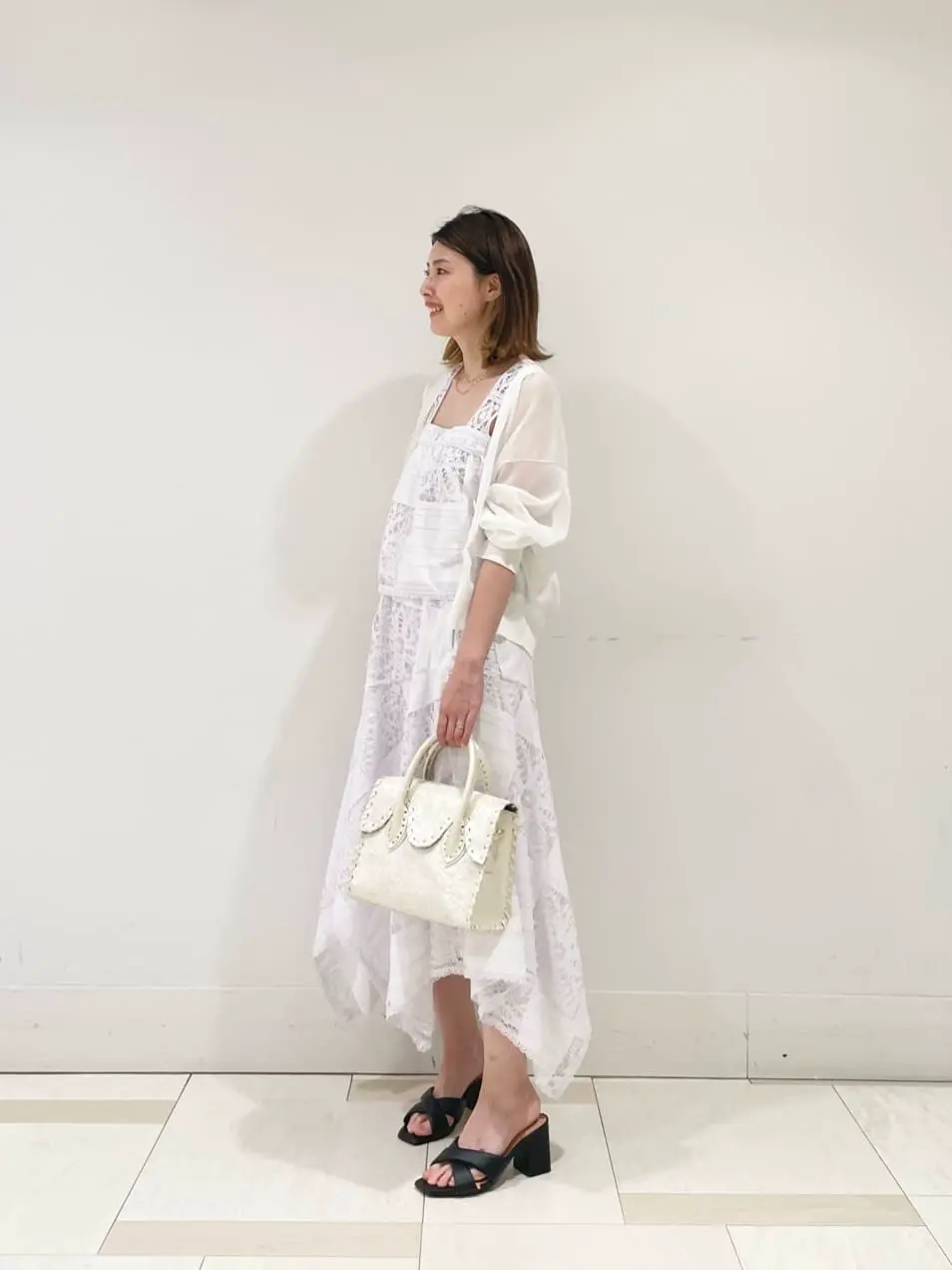 GRACE CONTINENTAL minami コーディネート画像