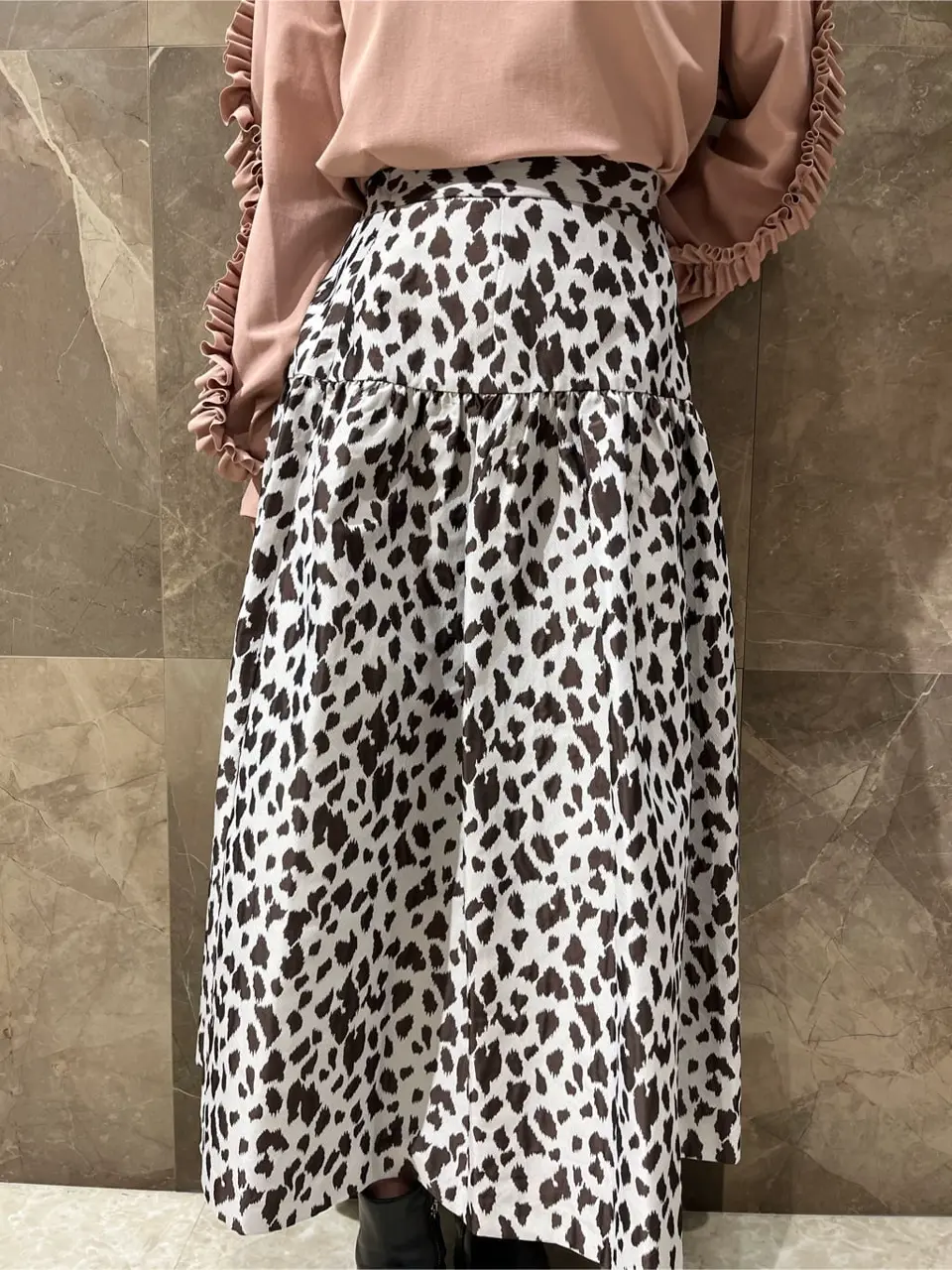 GRACE CONTINENTAL 穐山　香織 コーディネート画像