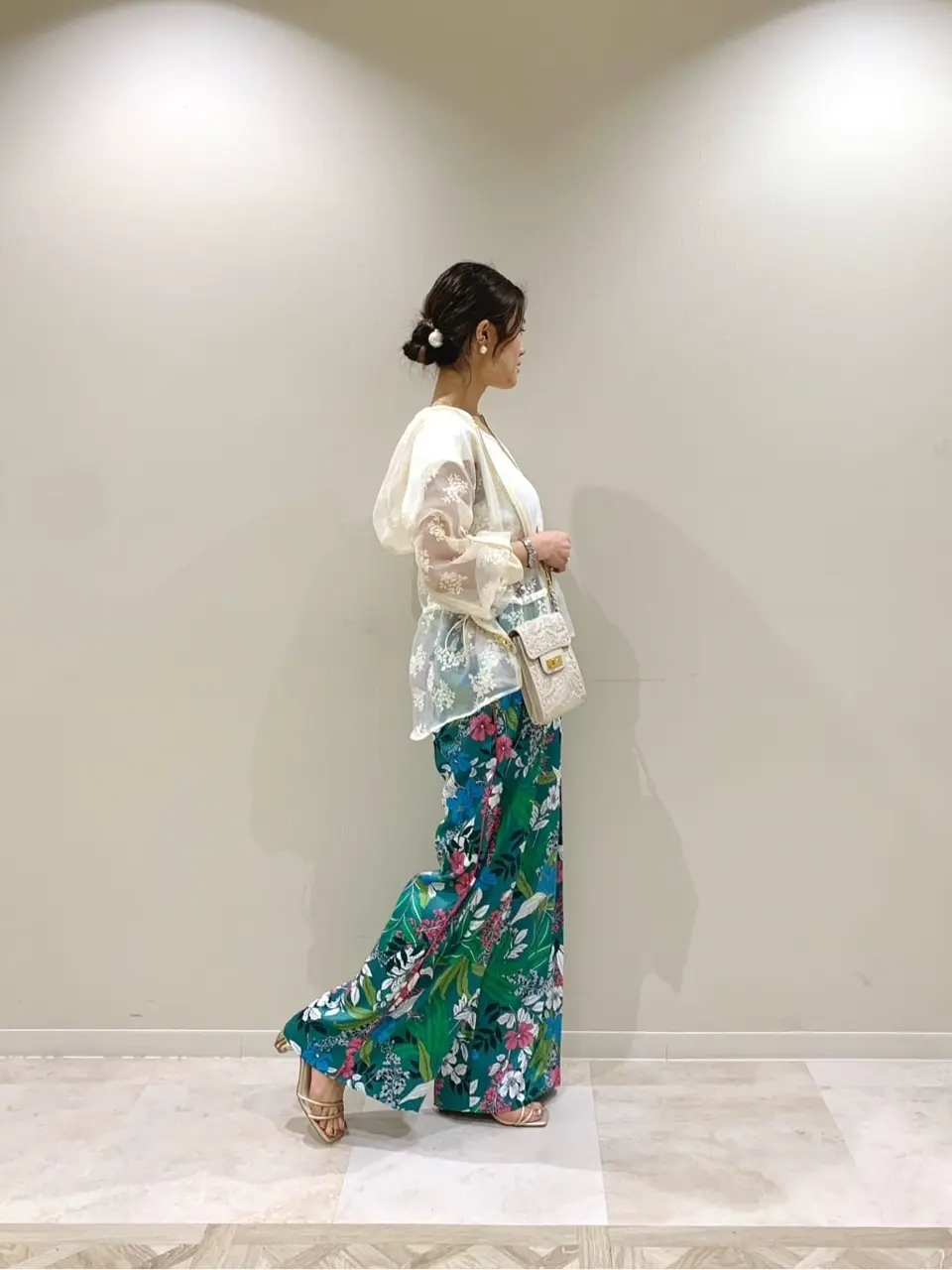 GRACE CONTINENTAL A.Kameyama コーディネート画像