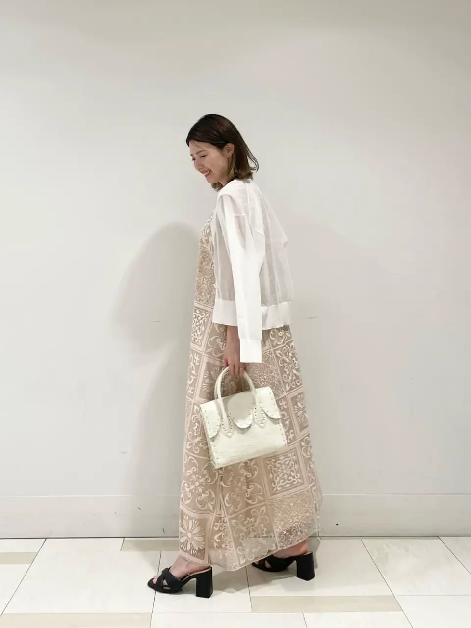 GRACE CONTINENTAL minami コーディネート画像