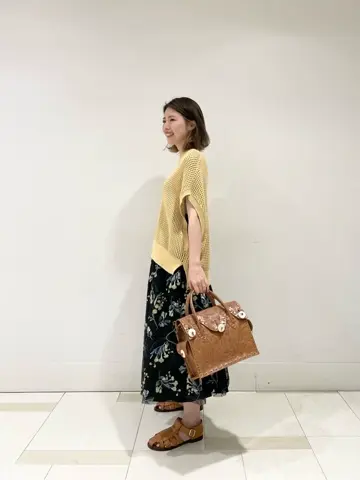 GRACE CONTINENTAL minami コーディネート画像