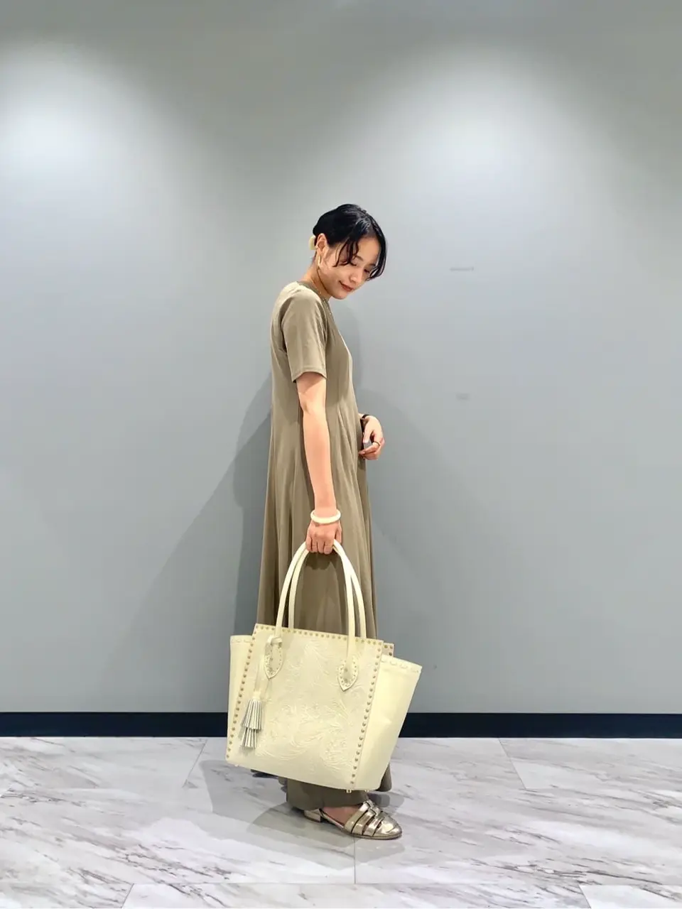 GRACE CONTINENTAL haruka iwasaki コーディネート画像