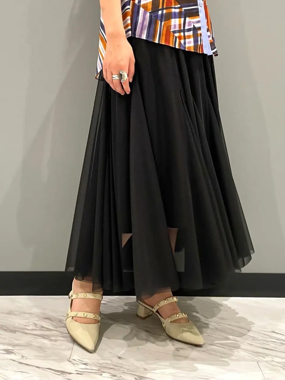 GRACE CONTINENTAL yoshi コーディネート画像