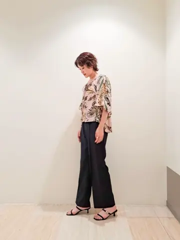 GRACE CONTINENTAL 今野　志保 コーディネート画像