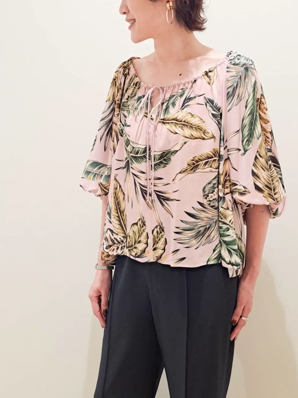 GRACE CONTINENTAL 今野　志保 コーディネート画像