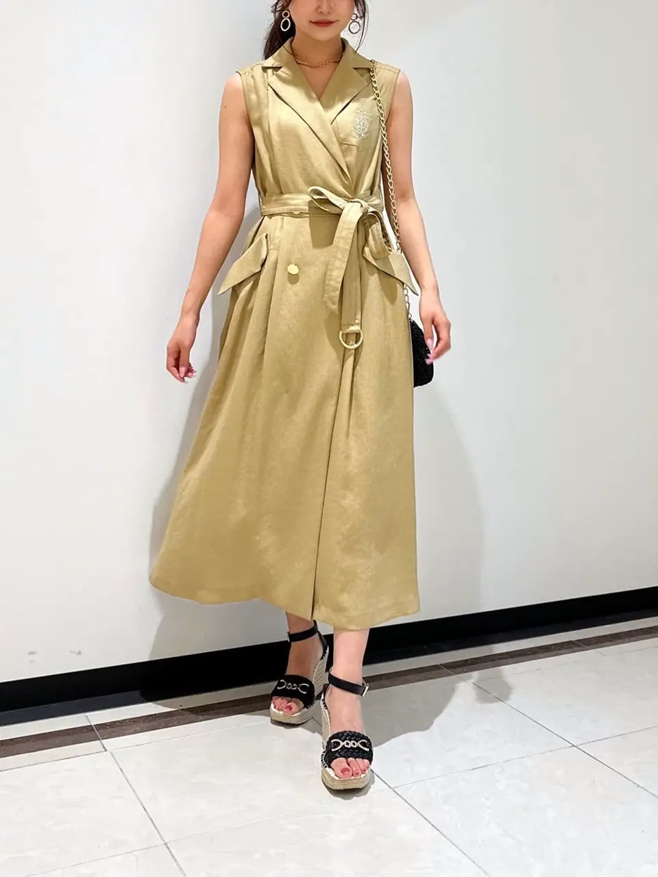 GRACE CONTINENTAL MORITA AI コーディネート画像