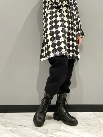 GRACE CONTINENTAL yoshi コーディネート画像