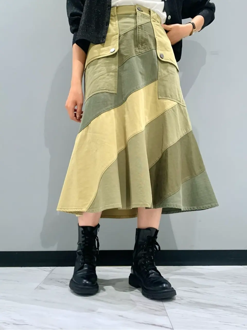 GRACE CONTINENTAL haruka iwasaki コーディネート画像