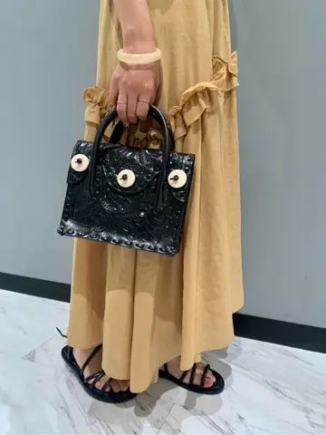 GRACE CONTINENTAL haruka iwasaki コーディネート画像