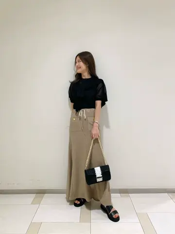 GRACE CONTINENTAL A.Kameyama コーディネート画像