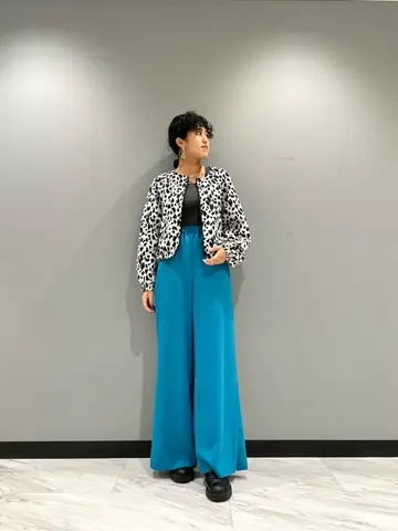 GRACE CONTINENTAL yoshi コーディネート画像