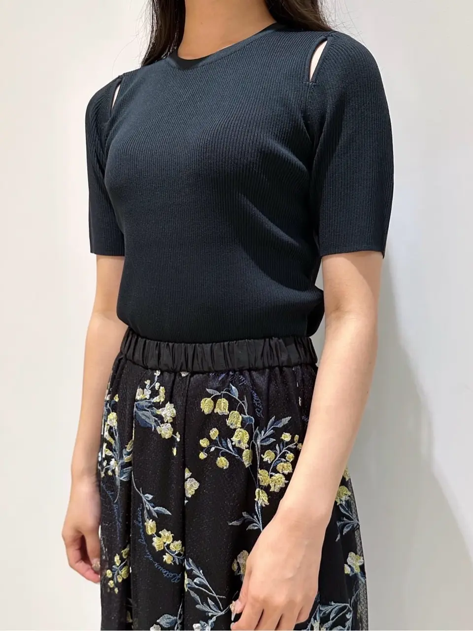 GRACE CONTINENTAL MORITA AI コーディネート画像