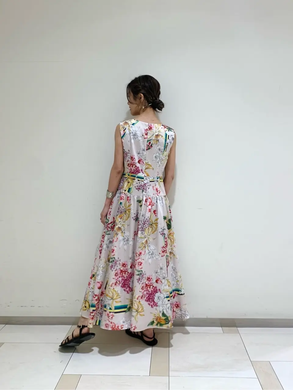 GRACE CONTINENTAL A.Kameyama コーディネート画像