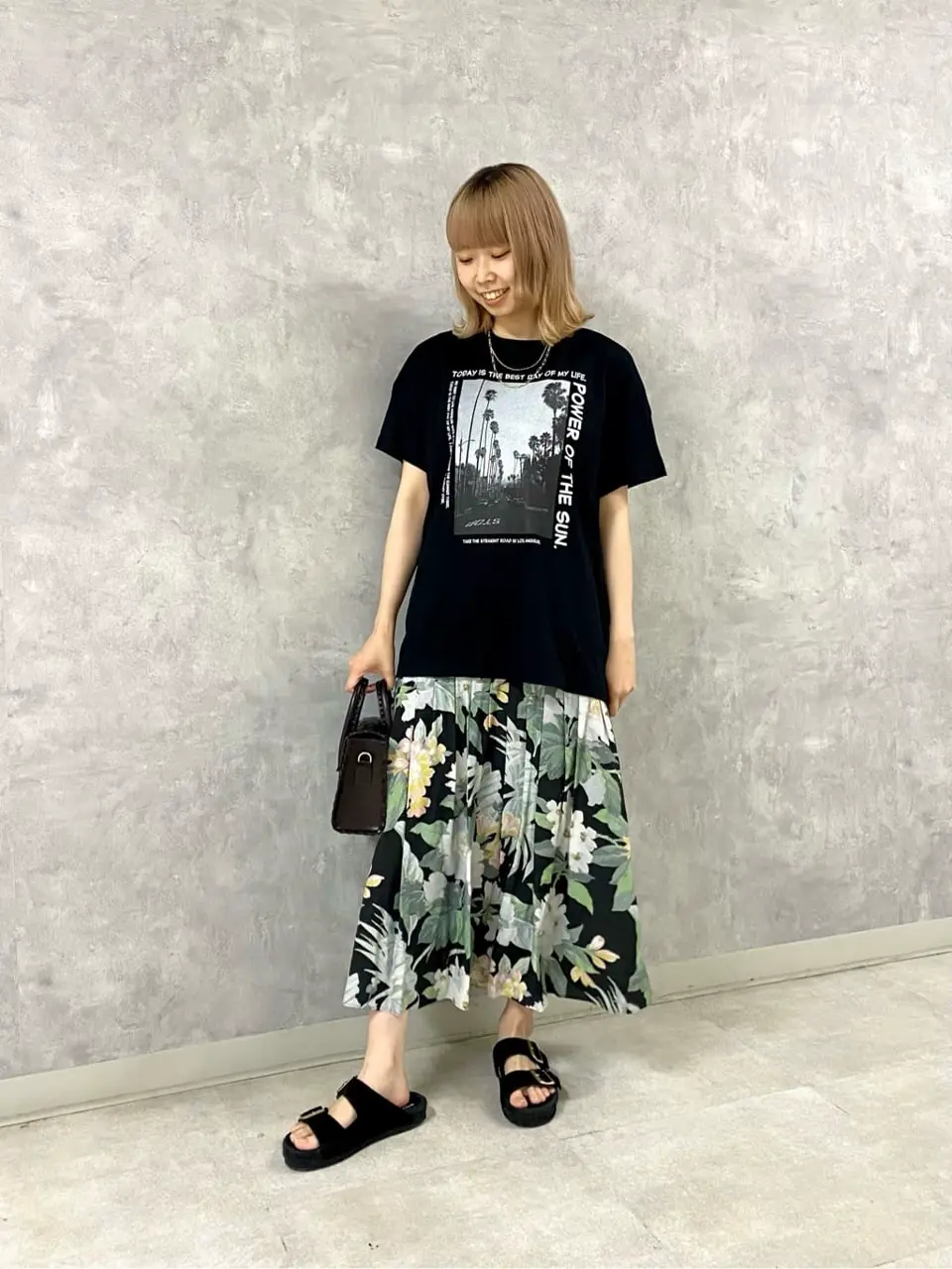 GRACE CONTINENTAL Abe コーディネート画像