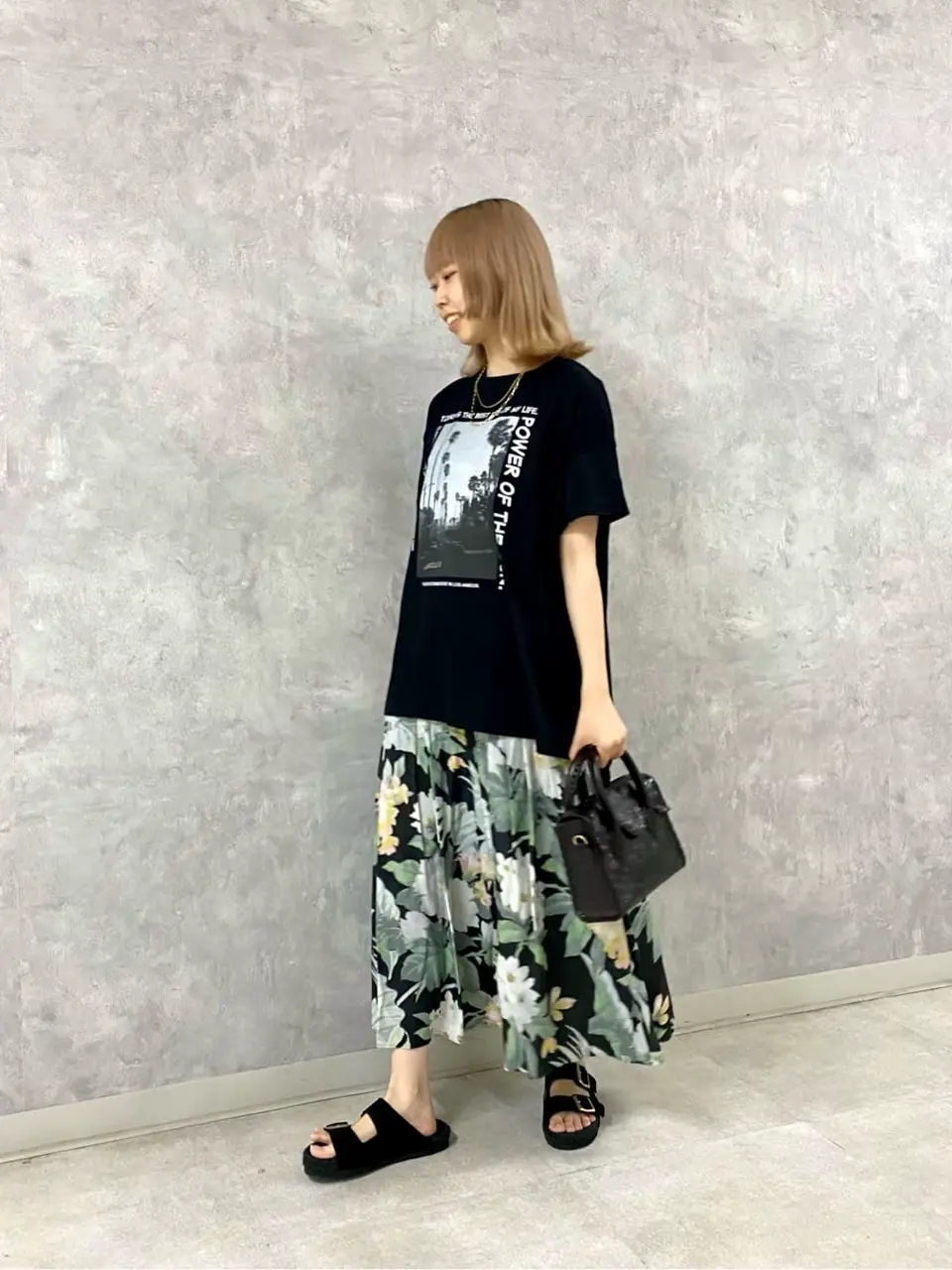 GRACE CONTINENTAL Abe コーディネート画像