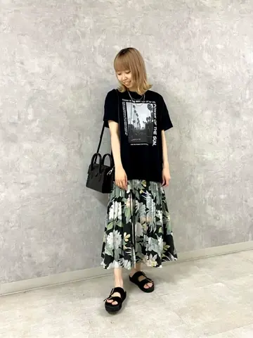 GRACE CONTINENTAL Abe コーディネート画像