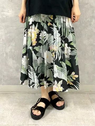 GRACE CONTINENTAL Abe コーディネート画像