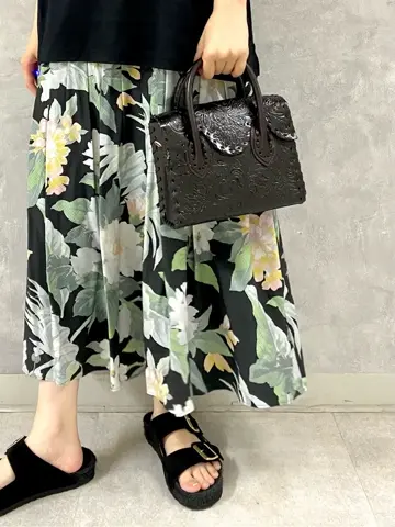 GRACE CONTINENTAL Abe コーディネート画像