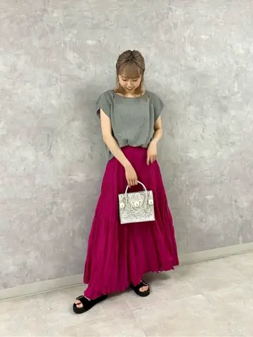 GRACE CONTINENTAL Abe コーディネート画像