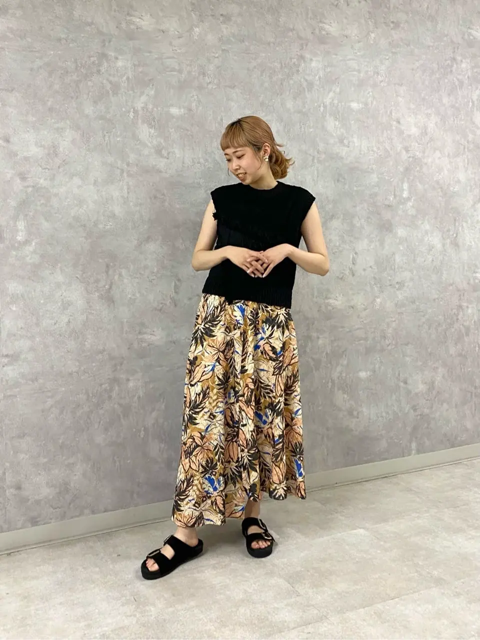 GRACE CONTINENTAL Abe コーディネート画像