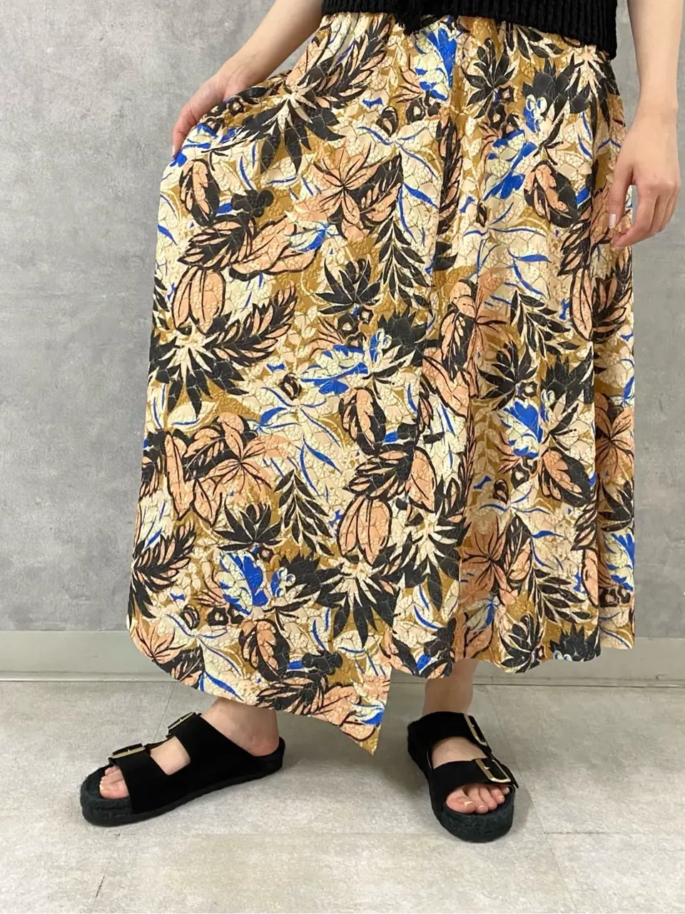 GRACE CONTINENTAL Abe コーディネート画像