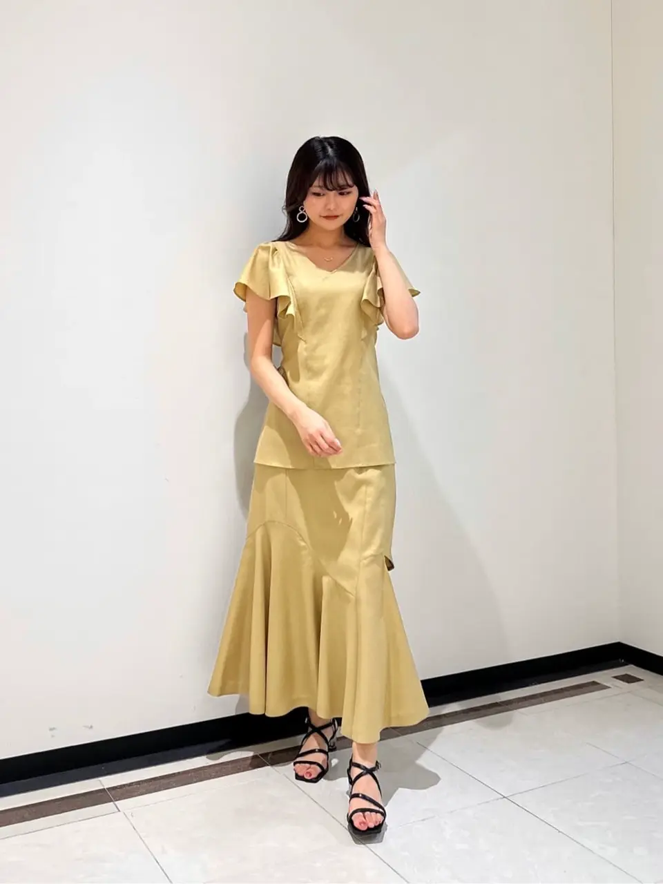 GRACE CONTINENTAL MORITA AI コーディネート画像