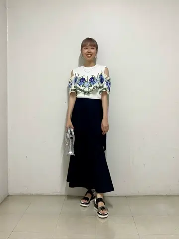 GRACE CONTINENTAL Abe コーディネート画像