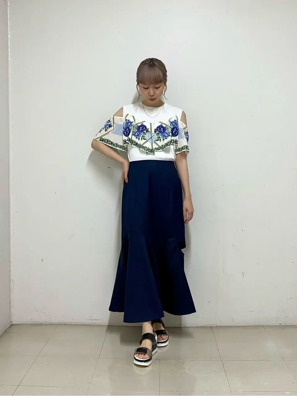 GRACE CONTINENTAL Abe コーディネート画像