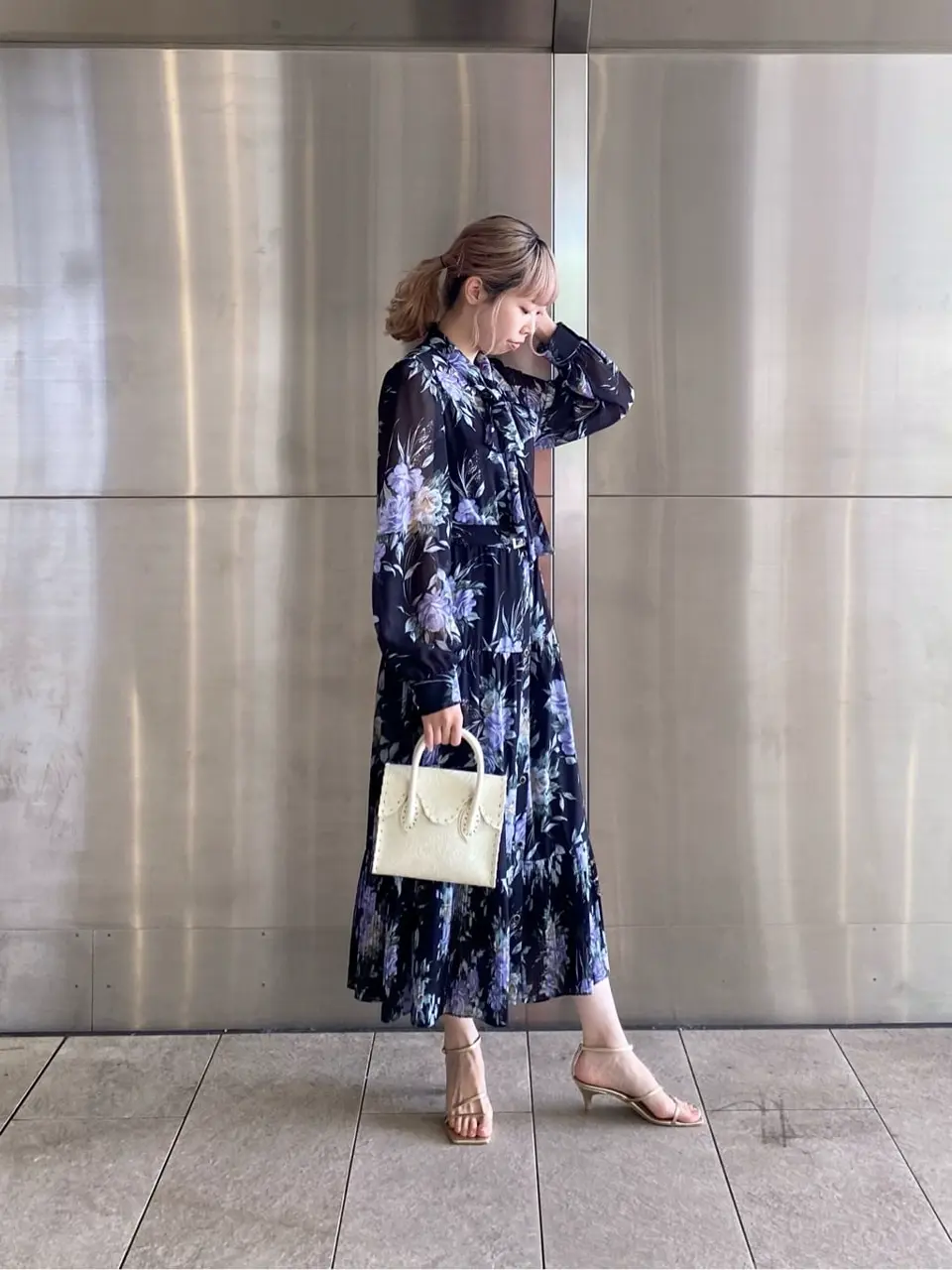 GRACE CONTINENTAL Abe コーディネート画像