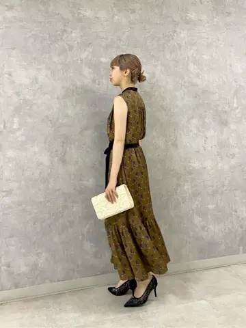 GRACE CONTINENTAL Abe コーディネート画像