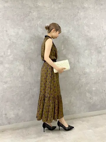 GRACE CONTINENTAL Abe コーディネート画像