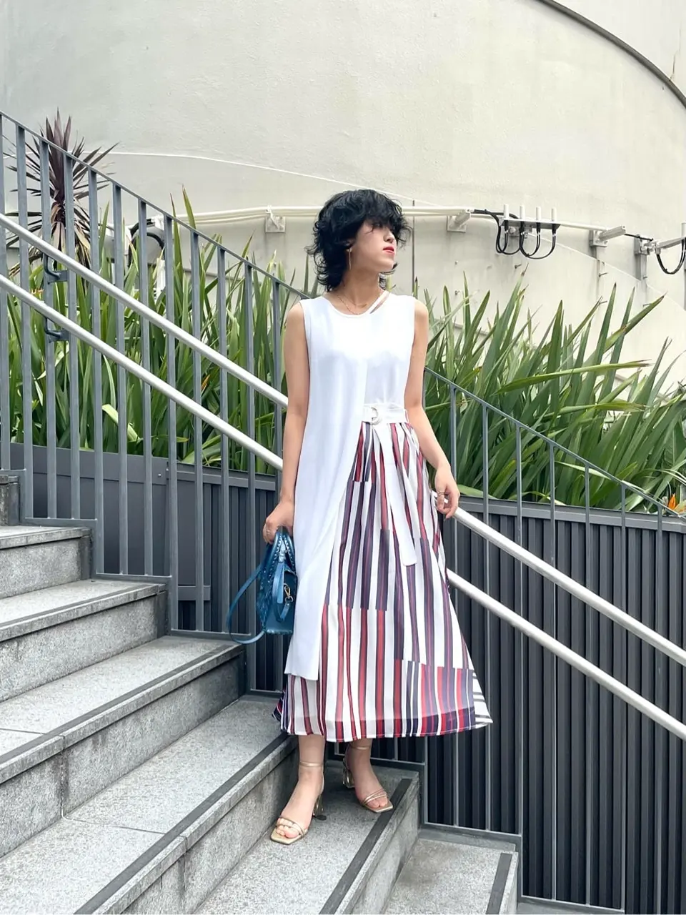 GRACE CONTINENTAL yoshi コーディネート画像