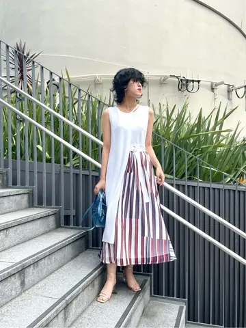 GRACE CONTINENTAL yoshi コーディネート画像