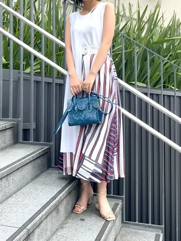 GRACE CONTINENTAL yoshi コーディネート画像