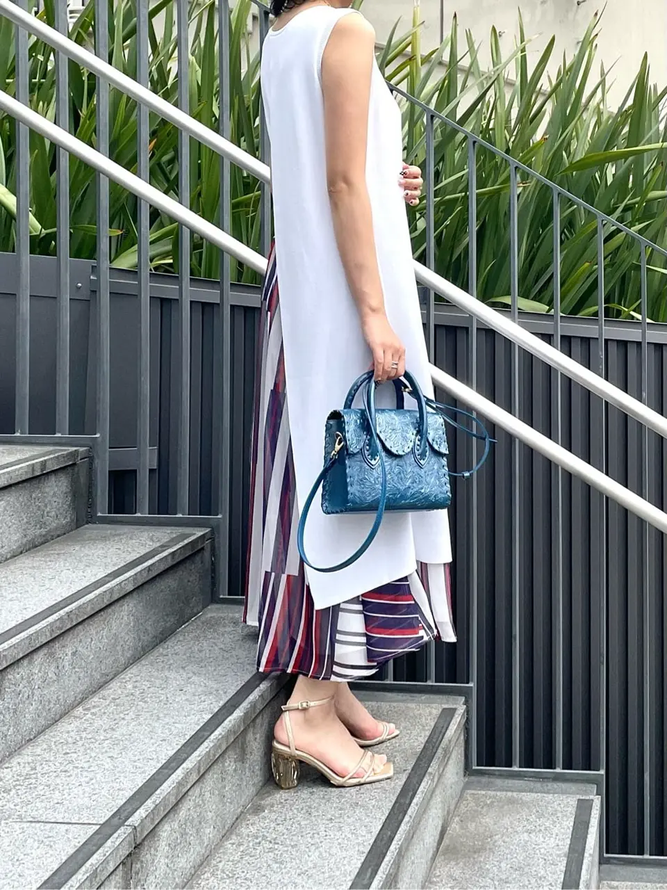 GRACE CONTINENTAL yoshi コーディネート画像