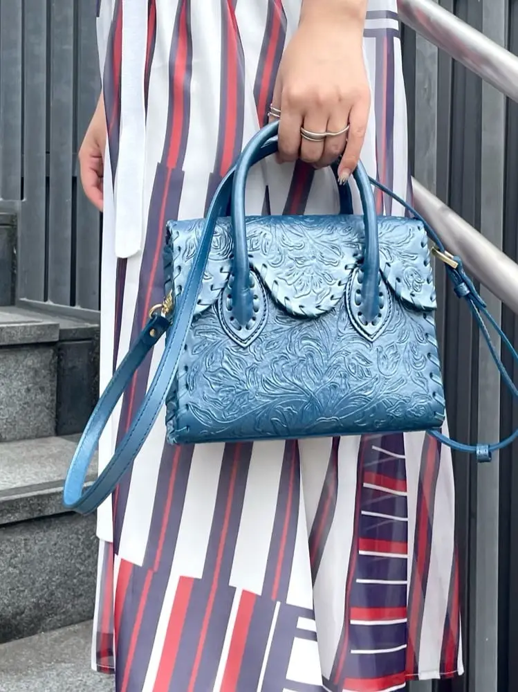 GRACE CONTINENTAL yoshi コーディネート画像