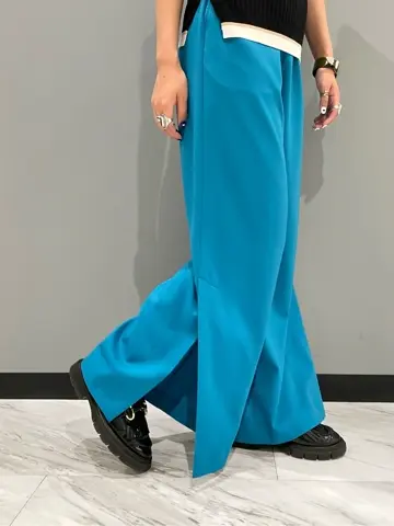 GRACE CONTINENTAL yoshi コーディネート画像