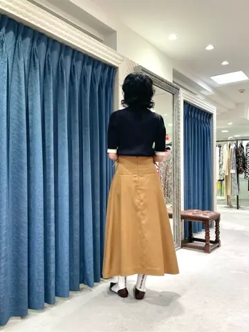 GRACE CONTINENTAL yoshi コーディネート画像