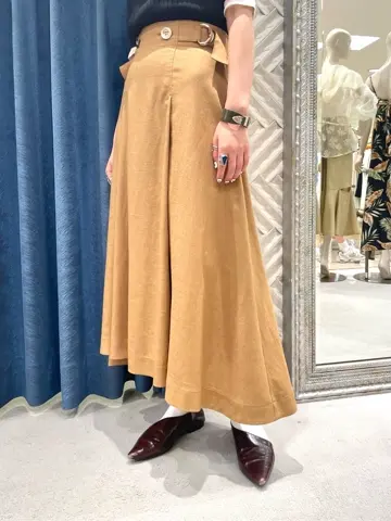 GRACE CONTINENTAL yoshi コーディネート画像