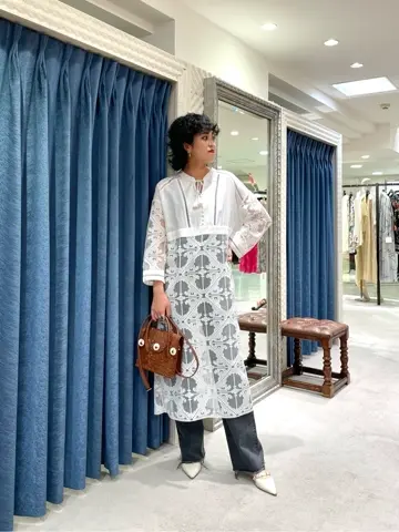 GRACE CONTINENTAL yoshi コーディネート画像